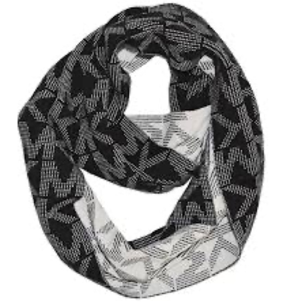 Michael Kors Monochrome Star Pattern Scarf
